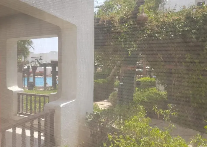 Delta Pool View Shahrazad